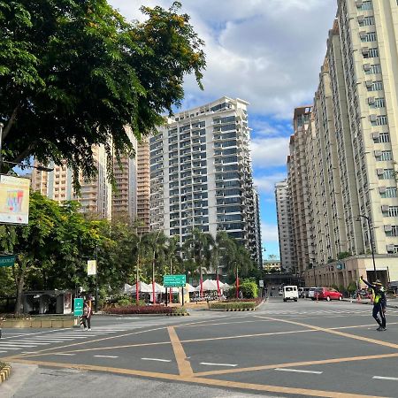 Condotel In Venice Grand Canal Mall Taguig Exterior photo